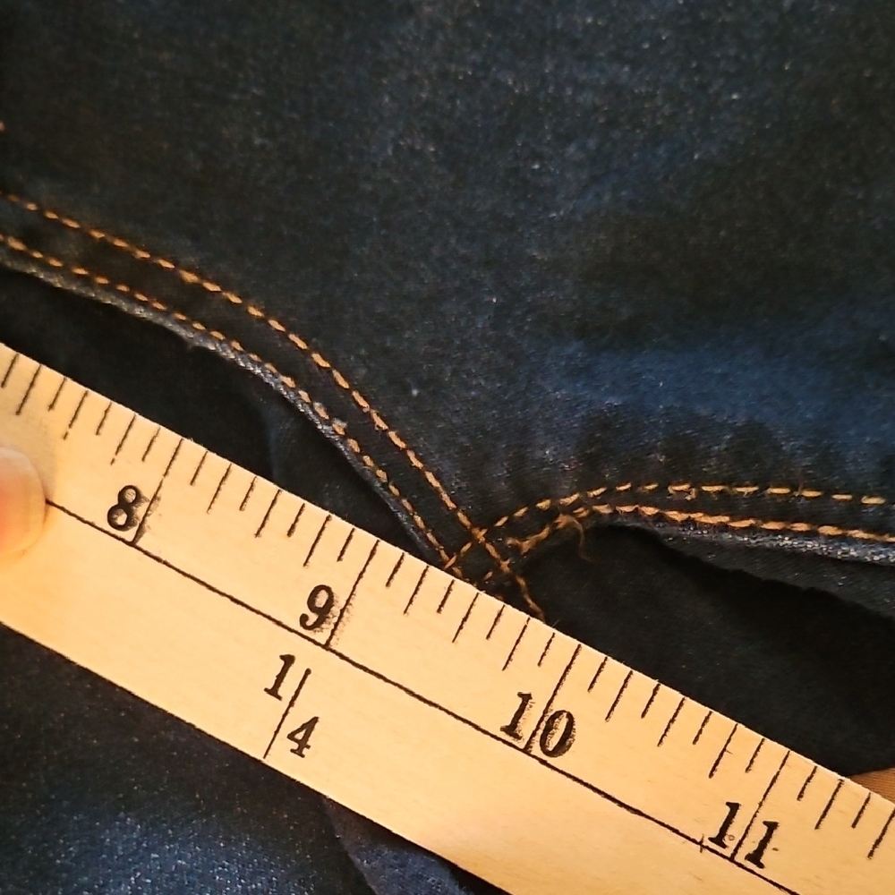 Curve Appeal Bermuda Shorts - Comfort Waistband- Dark Wash - Picture 6 of 7